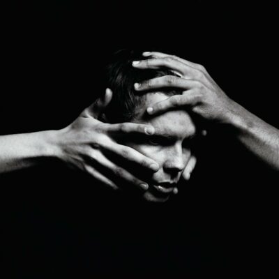 JONSI – Shiver